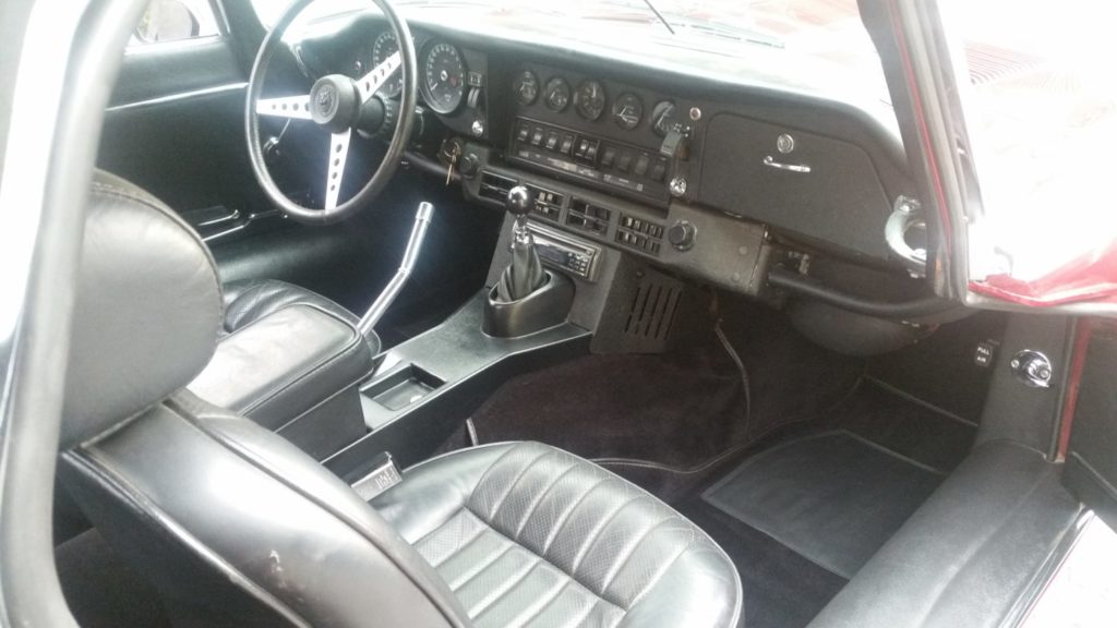 Jaguar e type 1972 roadster for sale interior